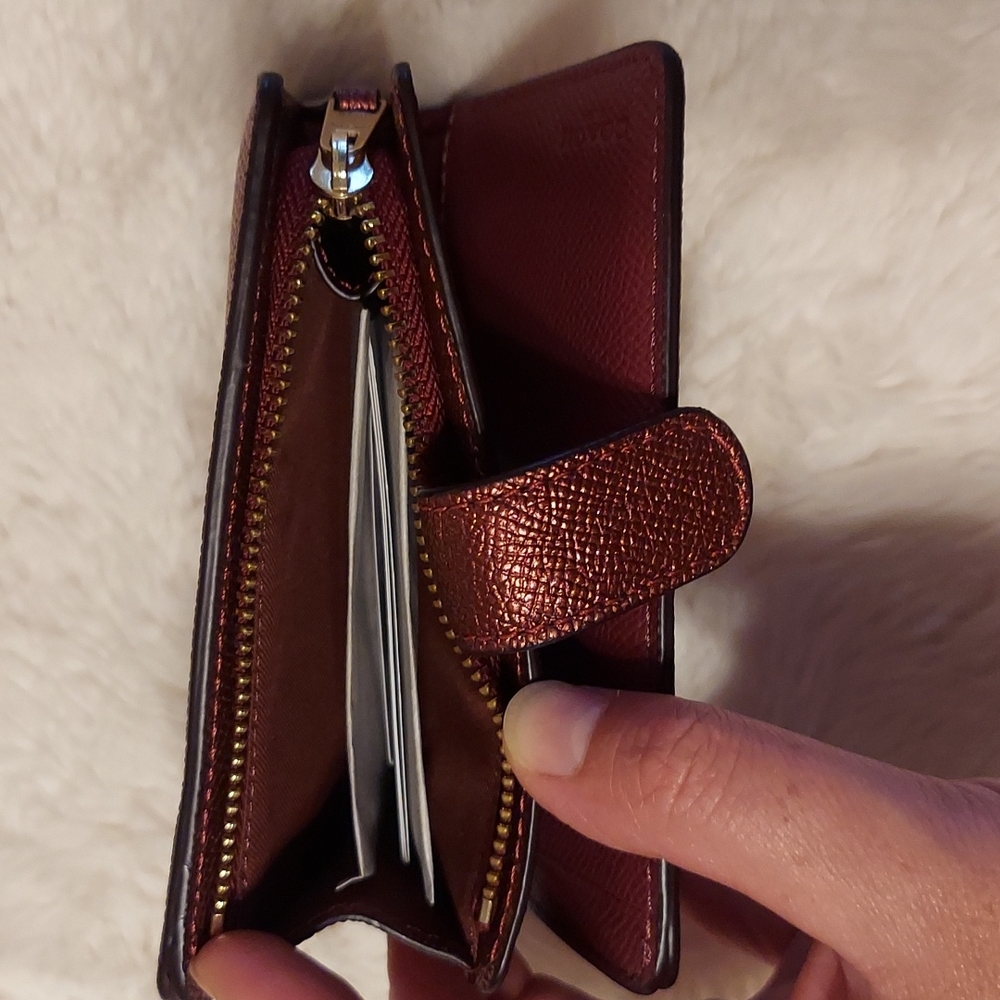 COACH metallic wallet - Picture 5 of 7